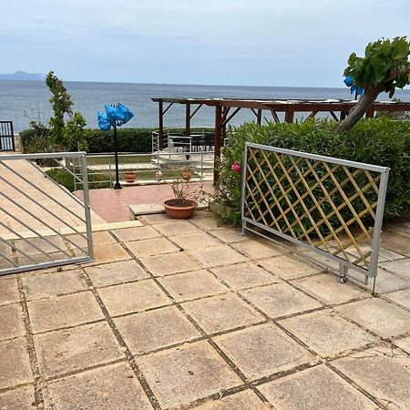Beachfront Family Villa Katerina With Private Pool, Playground, Bbq & Amazing Sea Views! Petres  Dış mekan fotoğraf