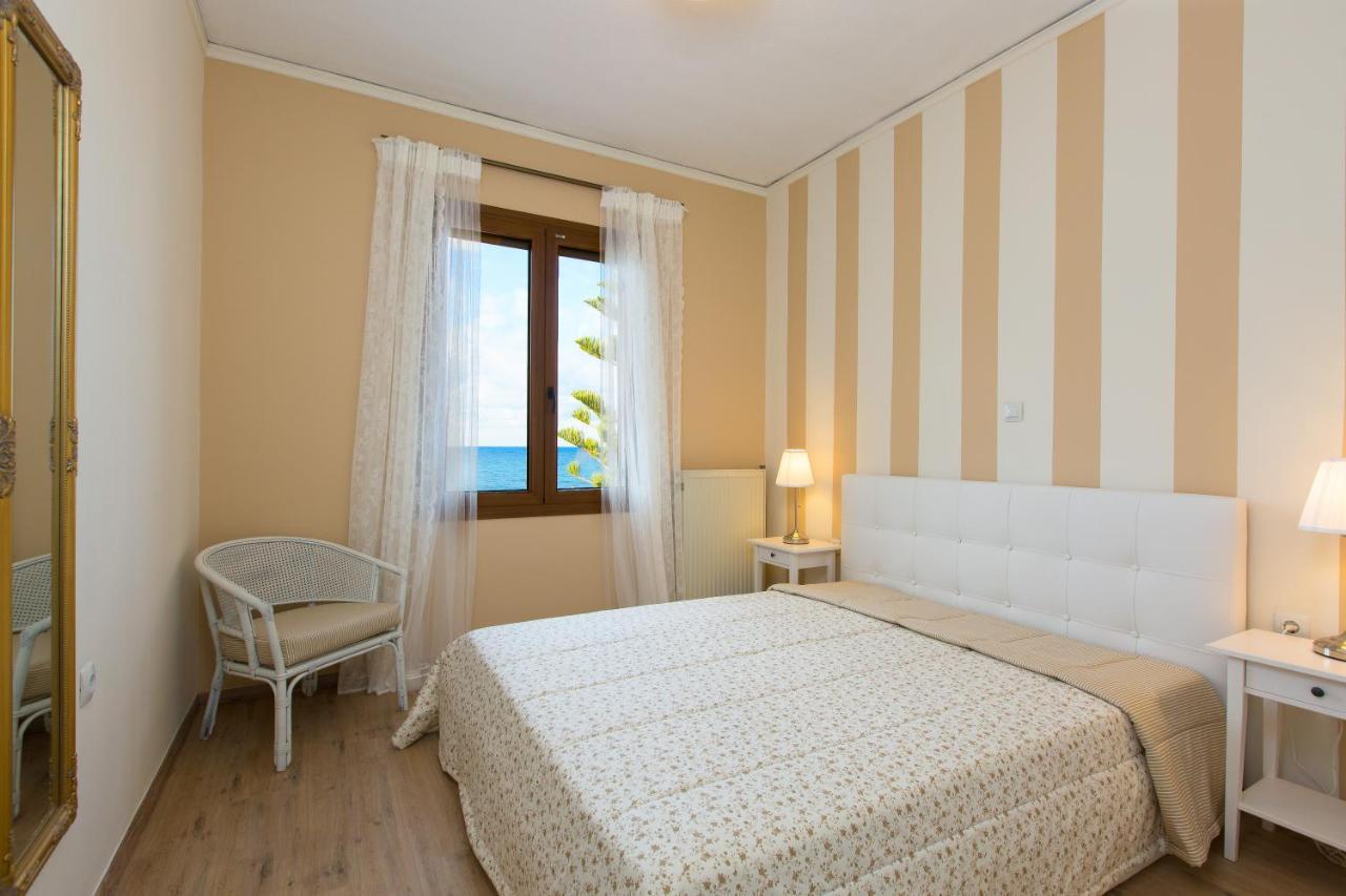 Beachfront Family Villa Katerina With Private Pool, Playground, Bbq & Amazing Sea Views! Petres  Dış mekan fotoğraf
