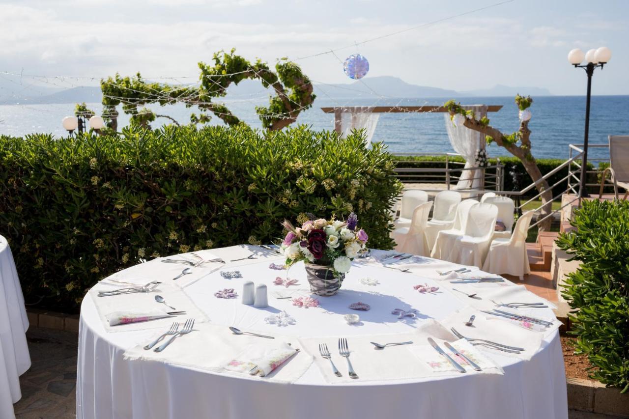 Beachfront Family Villa Katerina With Private Pool, Playground, Bbq & Amazing Sea Views! Petres  Dış mekan fotoğraf