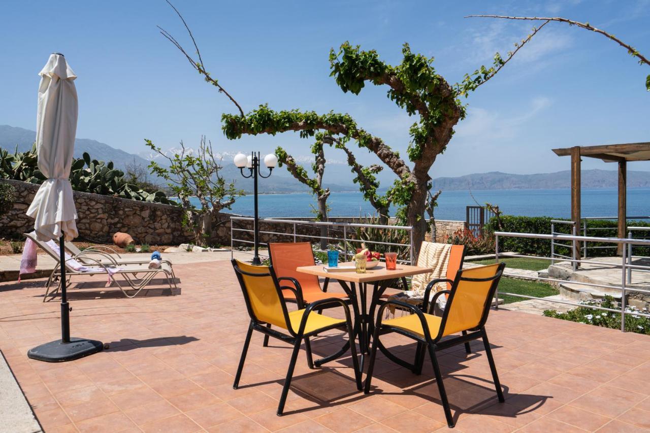 Beachfront Family Villa Katerina With Private Pool, Playground, Bbq & Amazing Sea Views! Petres  Dış mekan fotoğraf