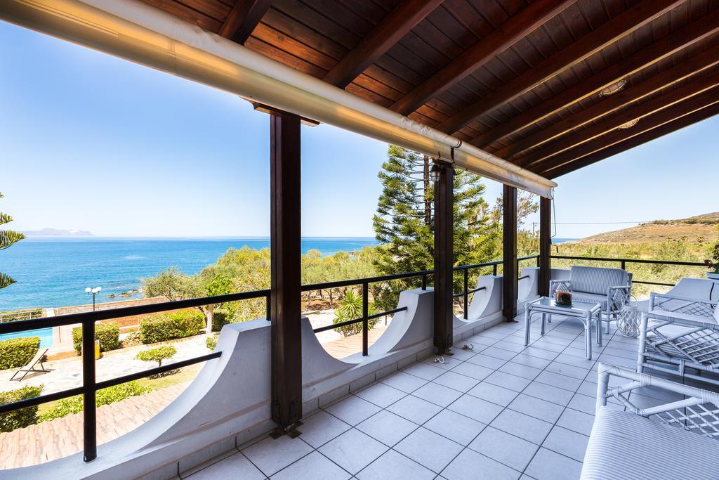 Beachfront Family Villa Katerina With Private Pool, Playground, Bbq & Amazing Sea Views! Petres  Dış mekan fotoğraf